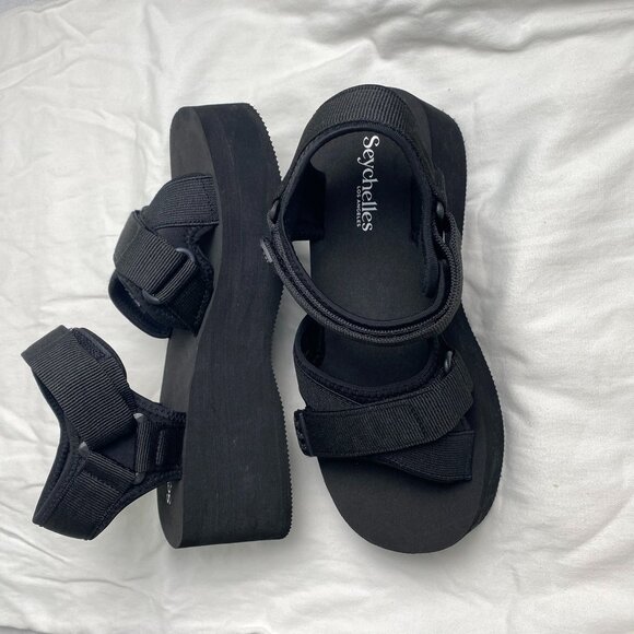 Seychelles NWOT Serenade Black Platform Sandals With Adjustable Straps & Velcro - Picture 5 of 8